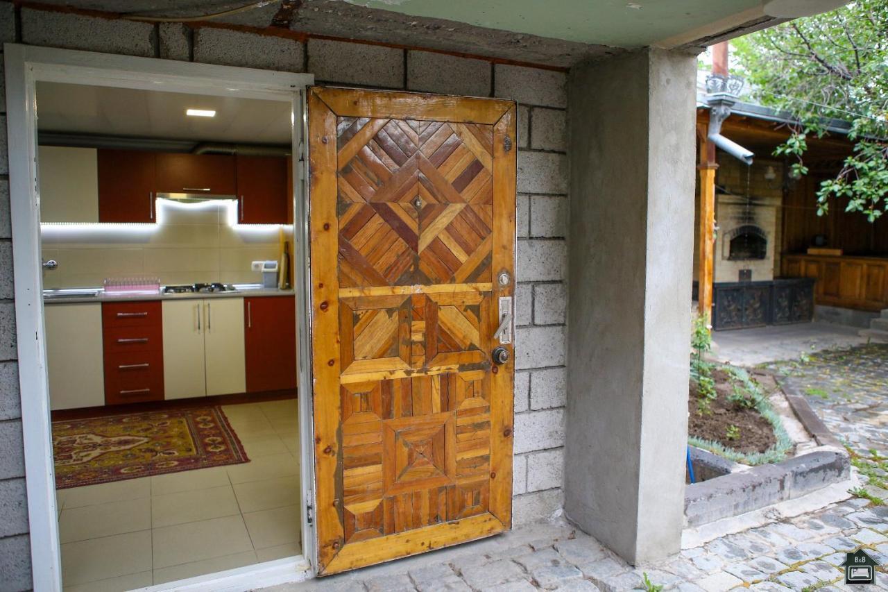 Guest House In Gyumri Exterior foto